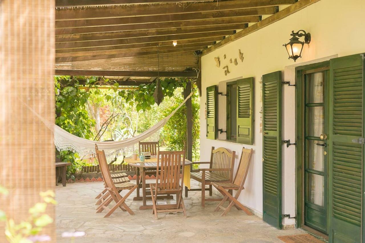 Sandy Feet Retreat, Vourvourou #Feelslikehome Экстерьер фото